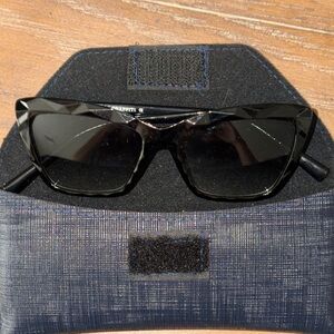 Graffity Black Sunglasses